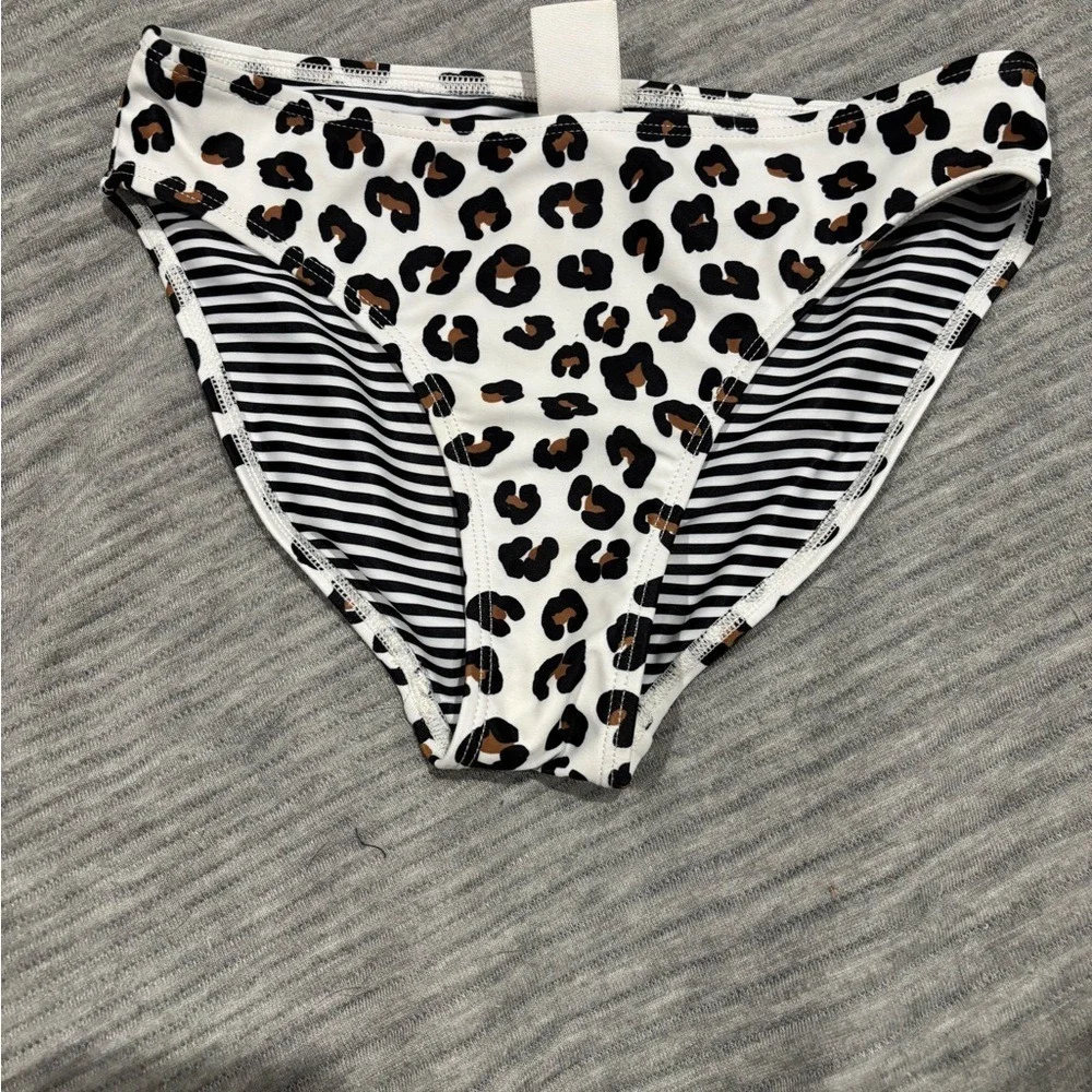 Tucker + Tate Girls Leopard Print Bikini Two Piece‎ Swimsuit Size 10 White Black
